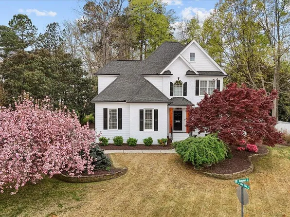 1300 Linden Ridge Drive, Holly Springs, NC 27540