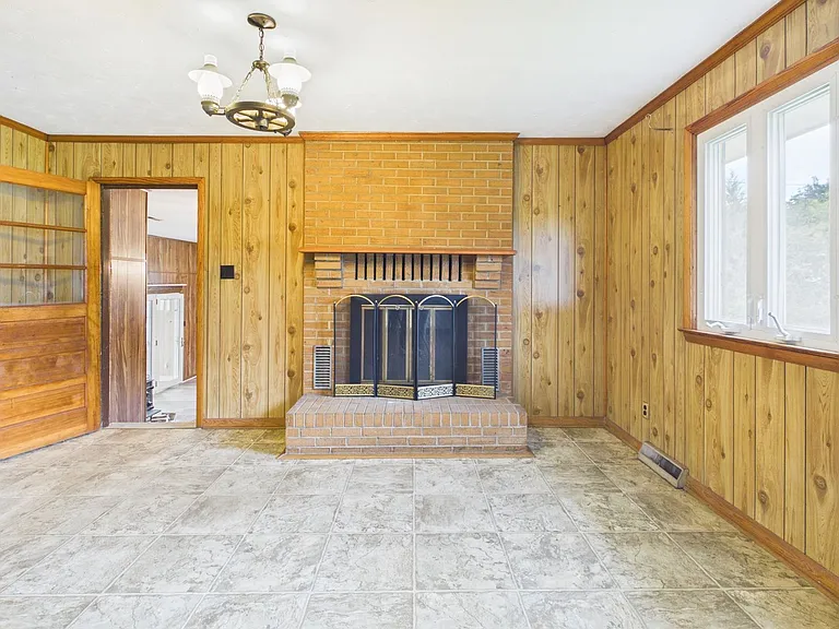11625 Reedy Branch Rd — Photo 17