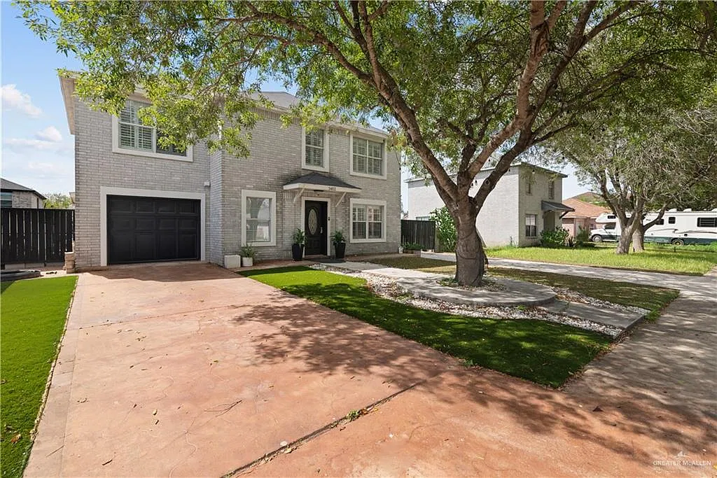 3 bed, 2.5 bath, 1646 sqft, $2,000 — Photo 2