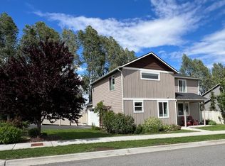 664 Craig Ave, Wenatchee, WA 98801