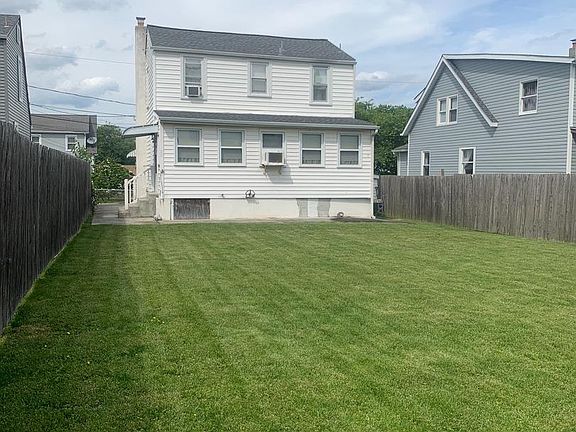 4th image of 204 Smyrna Ave