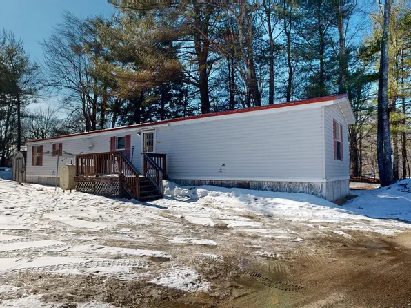 3 Callahan Circle, Mechanic Falls, ME 04256