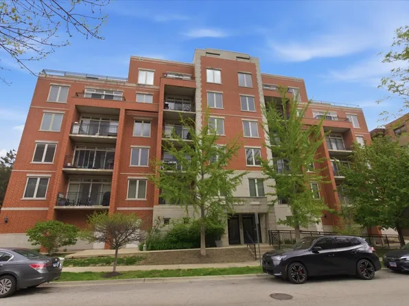 1670 Mill St #404, Des Plaines, IL 60016
