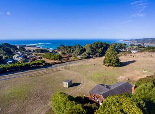 10881 Lansing St, Mendocino, CA 95460