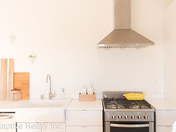4th image of 134 S Coronado St #9375579