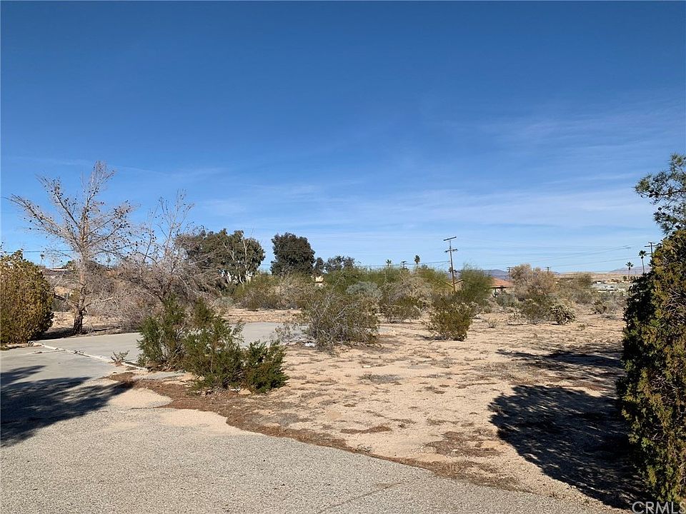 1st image of 73602 Sun Valley Dr