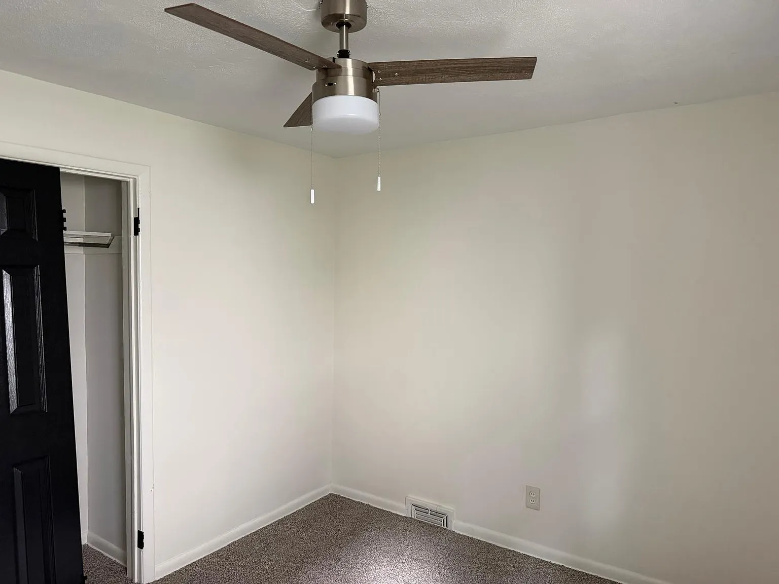 2 bed, 651 sqft, $1,050 — Photo 4
