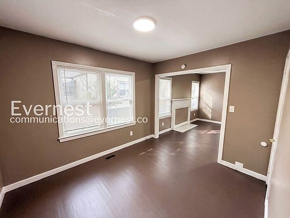 5th image of 1412 Woodward Rd