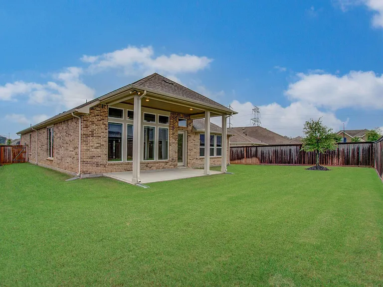 21722 Prickly Caterpillar Ct — Photo 33