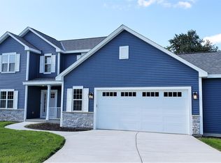 3142 Pritchard Dr, Racine, WI 53406