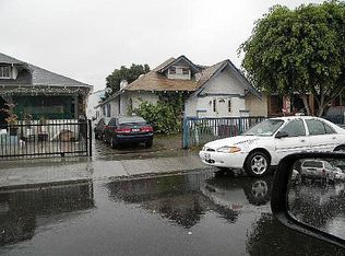 225 W 47th Pl, Los Angeles, CA 90037