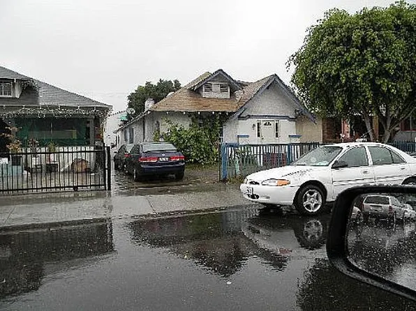 225 W 47th Pl, Los Angeles, CA 90037