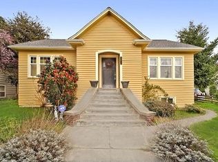 10516 Interlake Ave N, Seattle, WA 98133