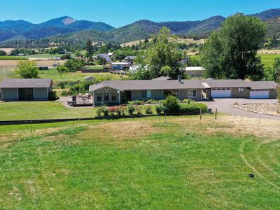 6085 Walden Ln, Talent, OR, 97540