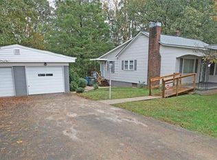 1149 17th St SW, Hickory, NC 28602