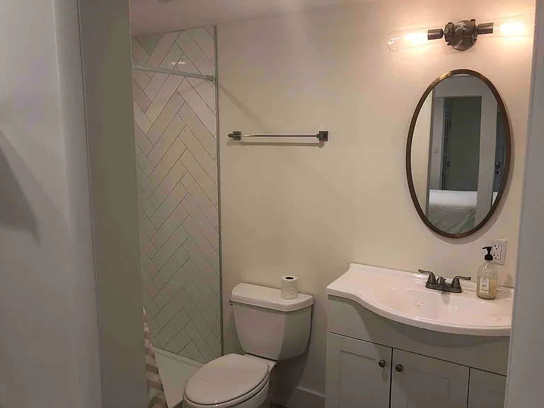 384 Broken Arrow Rd — Photo 6