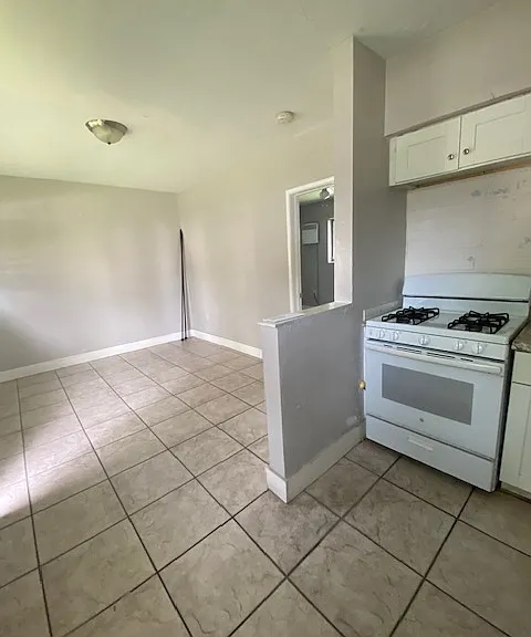 501 SW 4th Ave #2 — Photo 2