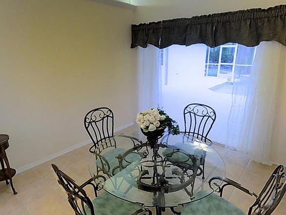 3rd image of 5387 Jacaranda Ave