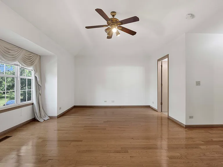 2164 Seaver Ln — Photo 18