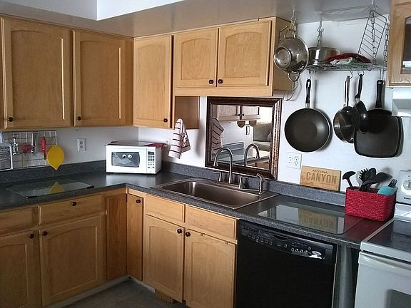 5th image of 3513 Pioneer Dr