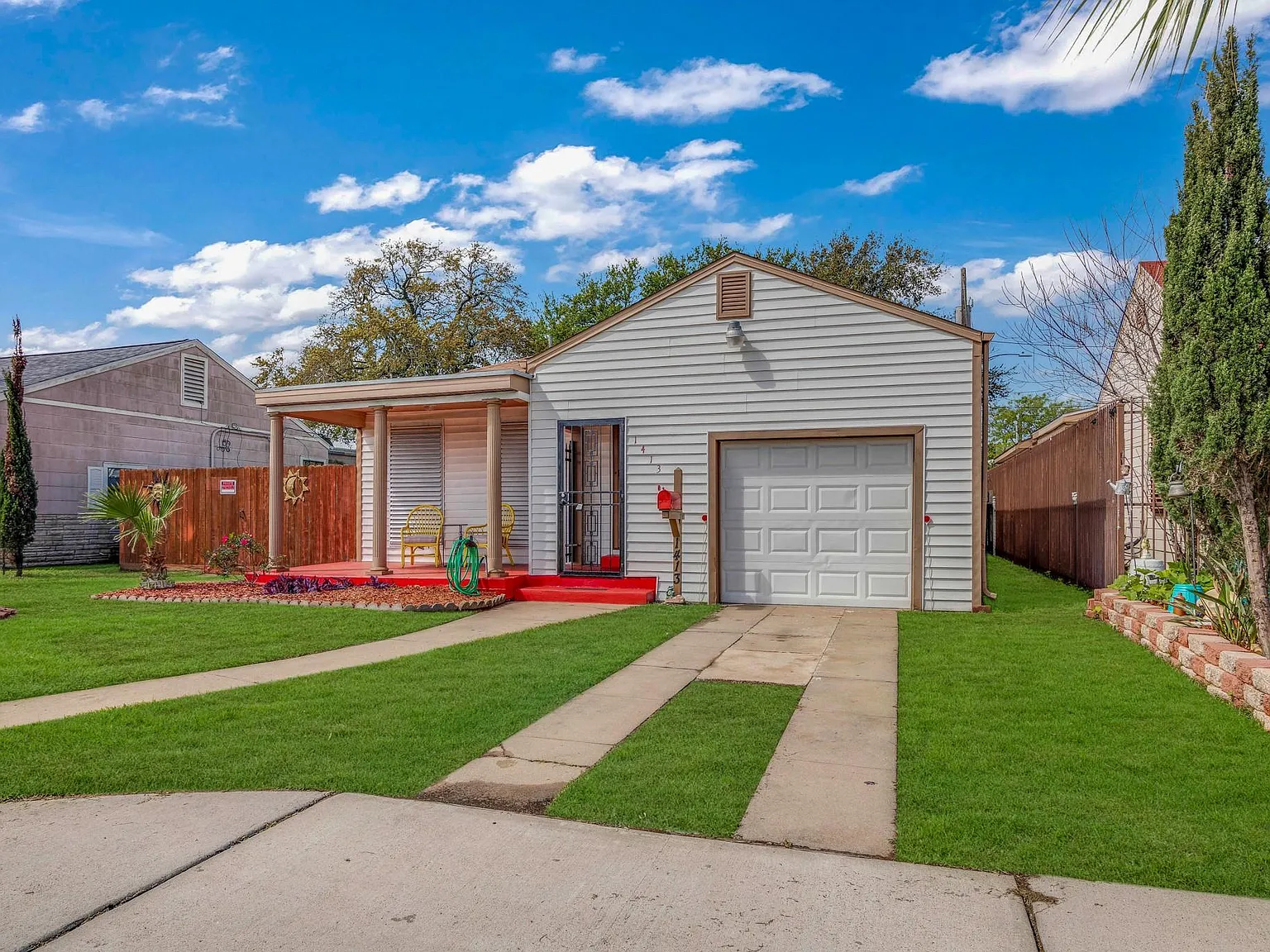 2 bed, 2.0 bath, 1316 sqft, $1,800 — Photo 3