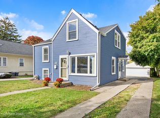412 E Washington St, Villa Park, IL
