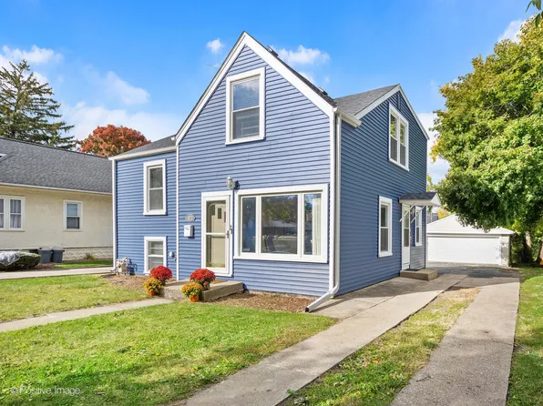 412 E Washington St, Villa Park, IL 60181