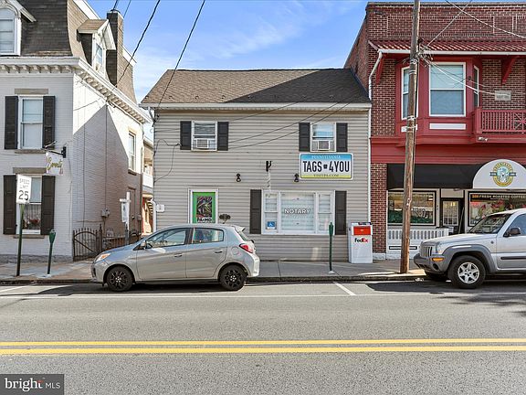 3rd image of 38 E Baltimore St