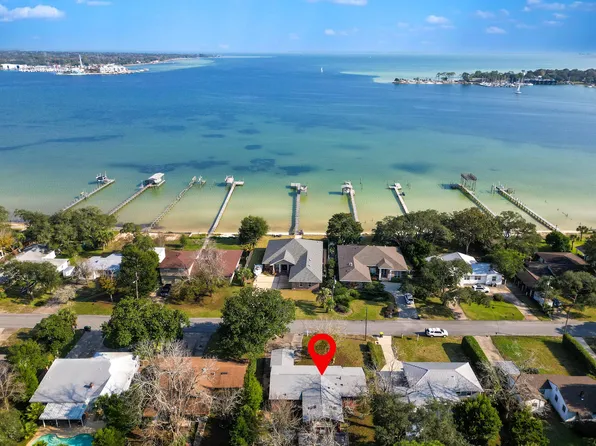 266 Beachview Dr, Fort Walton Beach, FL 32547