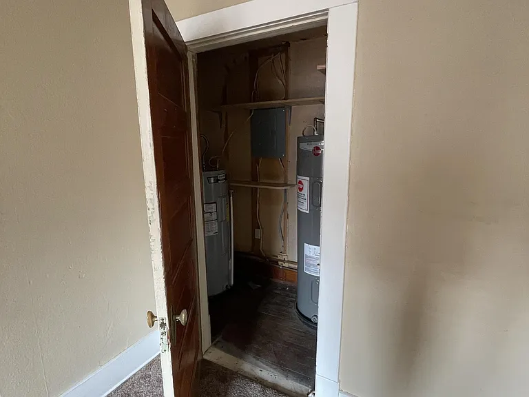 625 Lewis St #B — Photo 16