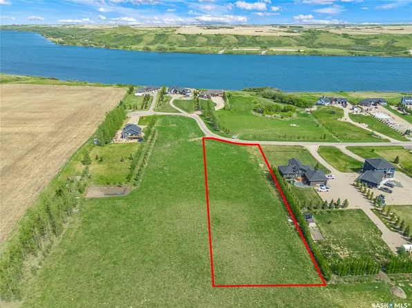 32 Sunrise DRIVE N, Dundurn Rm No. 314, SK S0K 1K0