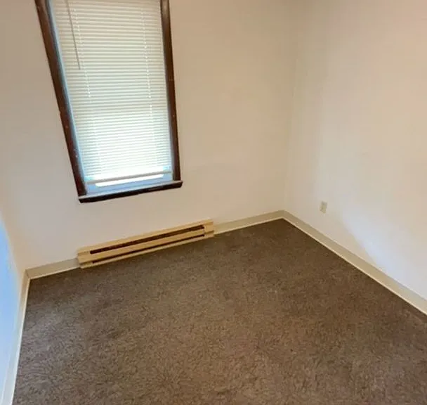 614 Maple St — Photo 10