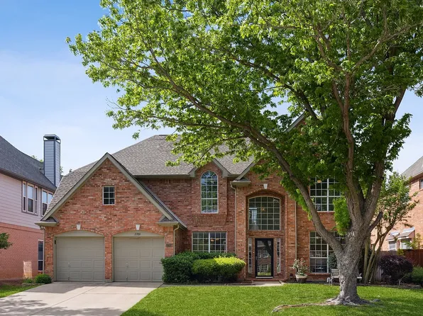 2709 Indian Oak Dr, Grapevine, TX 76051