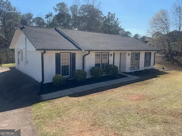 115 Meadowland Trl, Lagrange, GA 30240