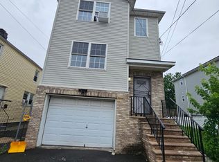 412 S 10th St FLOOR 1, Newark, NJ 07103