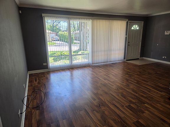 2nd image of 305 Miami St