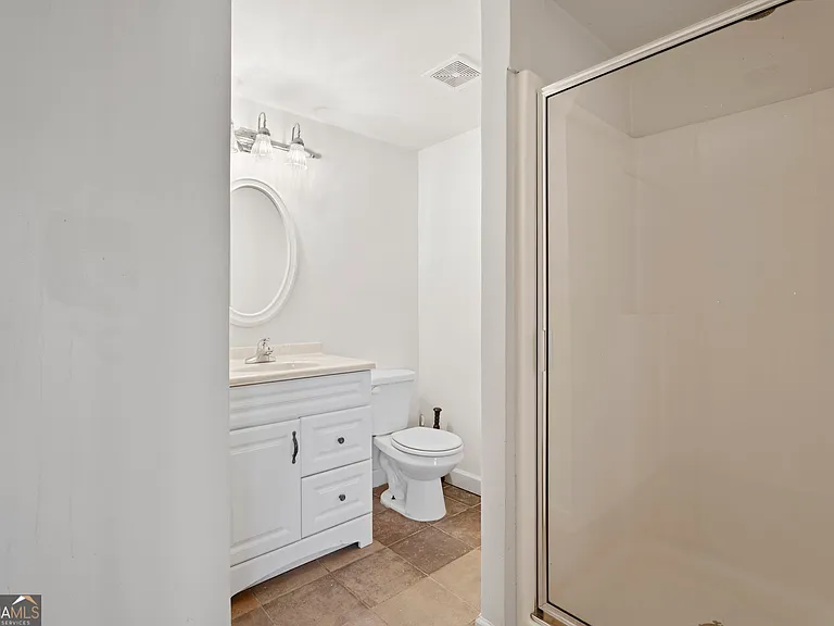 3535 Greenshire Ct — Photo 28