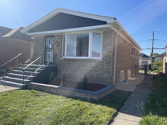 5th image of 10226 S King Dr