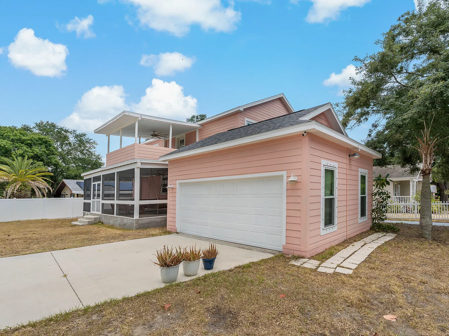 4 bed, 2376 sqft, $3,500 — Photo 3