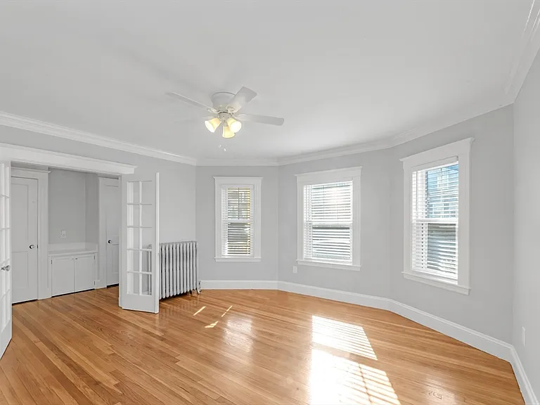 67 Robert St #1 — Photo 5