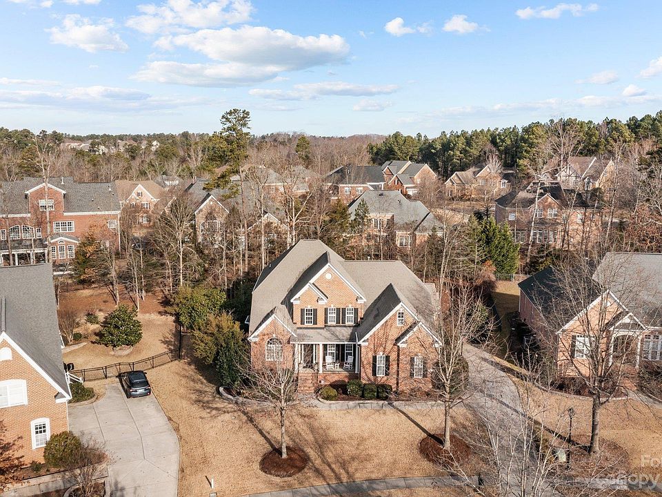 1st image of 13633 Glen Abbey Dr