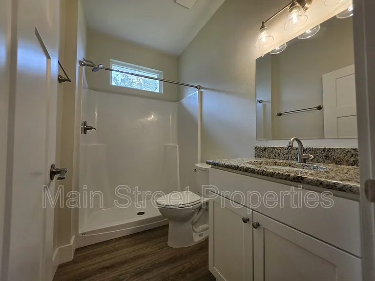2289 Dog Track Rd #B — Photo 10