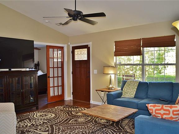 3rd image of 3 Stowehead Ln