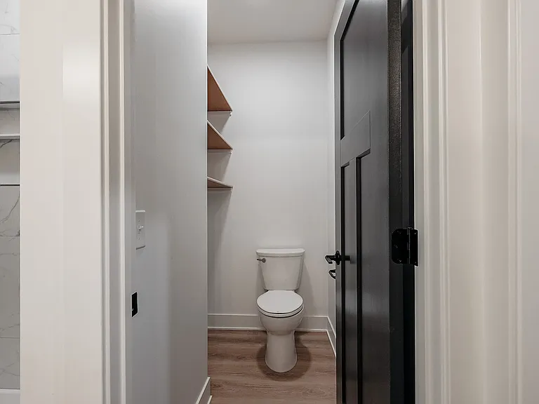 4917 Spire St — Photo 20