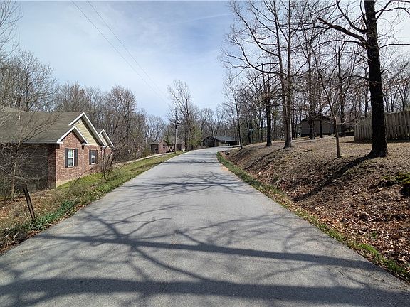 4th image of 16-05074-000 Brecknock Dr #10