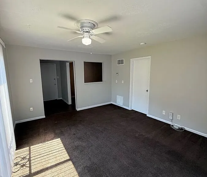 1708 Jennifer Road — Photo 56