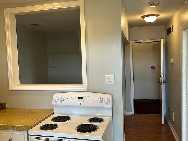 224 N Gay St #3A — Photo 3