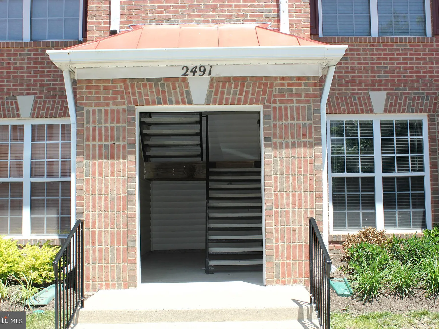 Manors At Mcnair — Photo 3