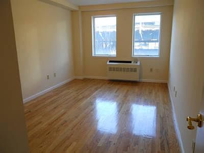 4th image of 2838 Stillwell Ave APT 4A