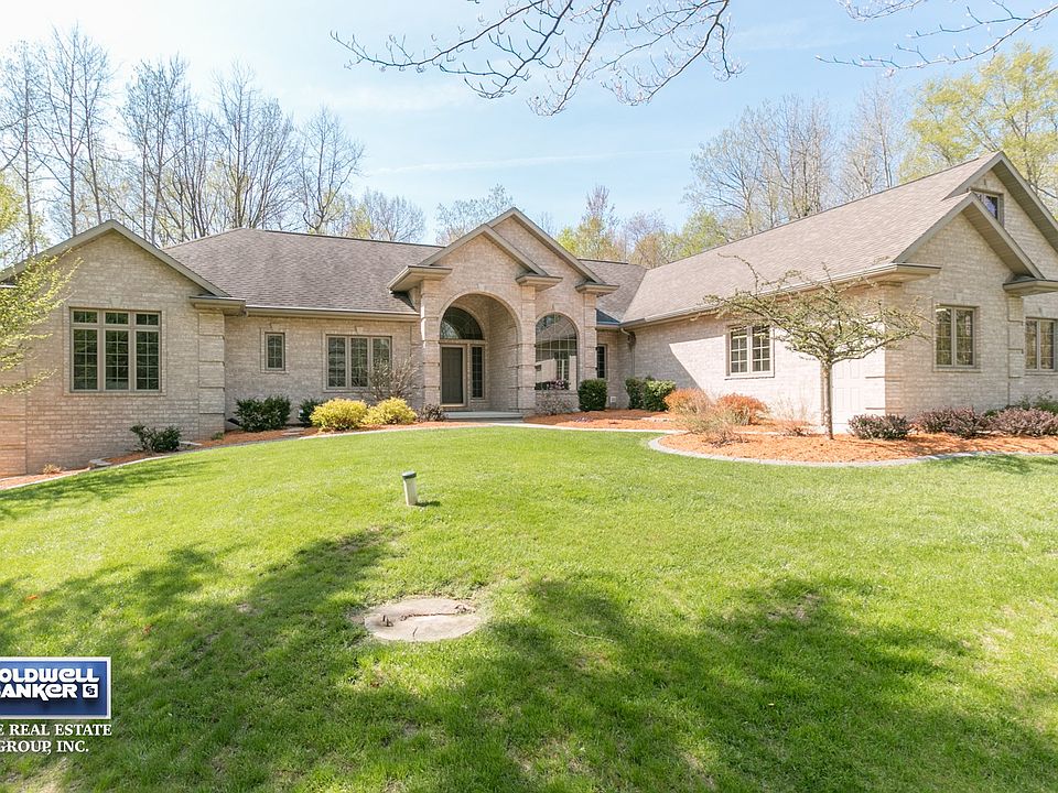 1st image of 420 Hill Haven Ct
